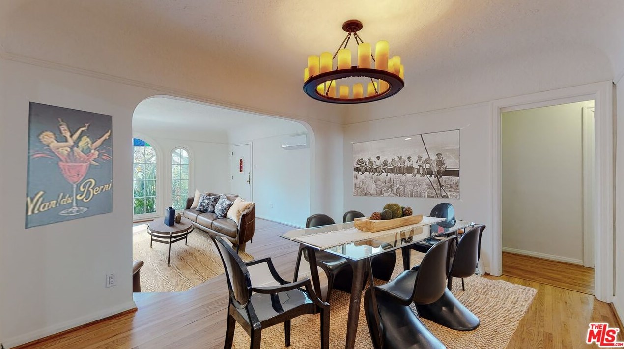 1041 N La Jolla Ave, Los Angeles, CA 90035