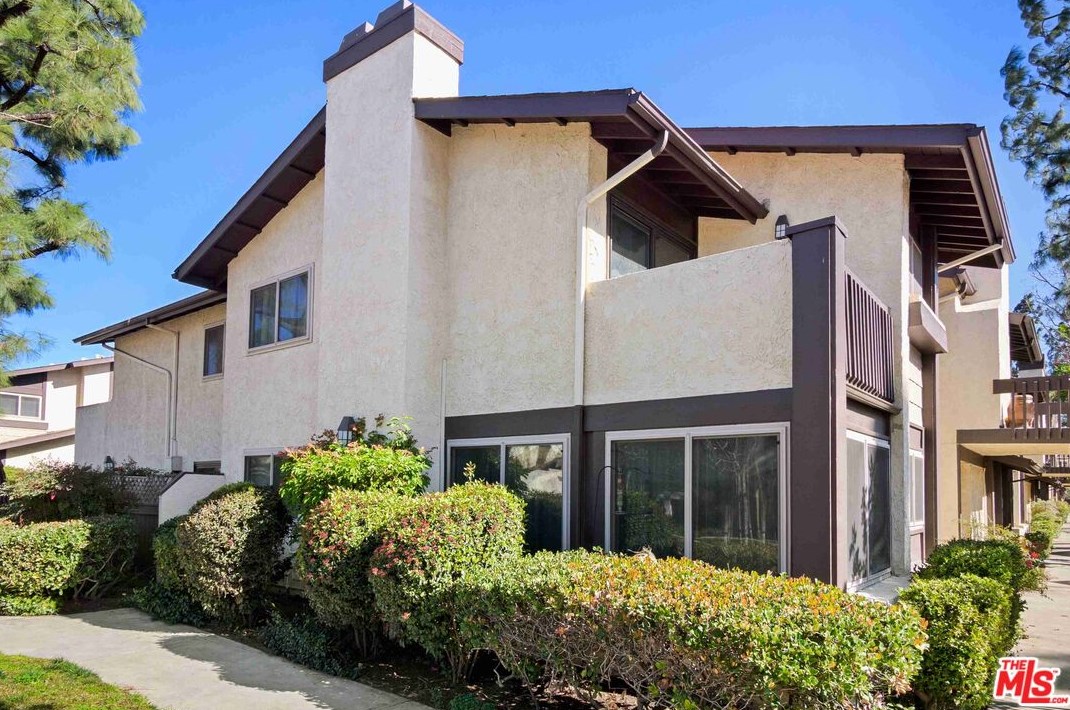 6716 Clybourn Ave #131, North Hollywood, CA 91606