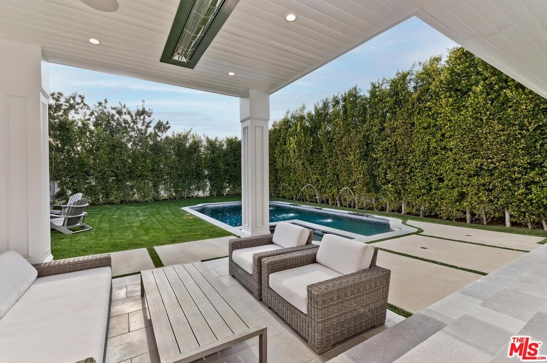 673 Thayer Ave, Los Angeles CA  90024-3307 exterior