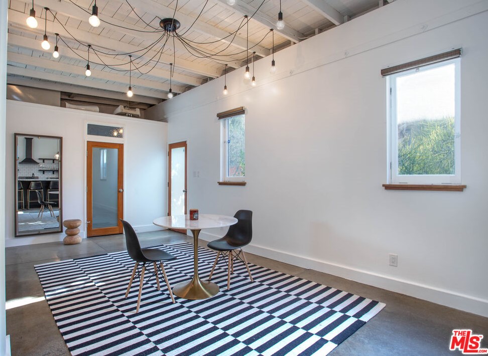 748 Citrus Ave, Los Angeles CA  90038-4324 exterior