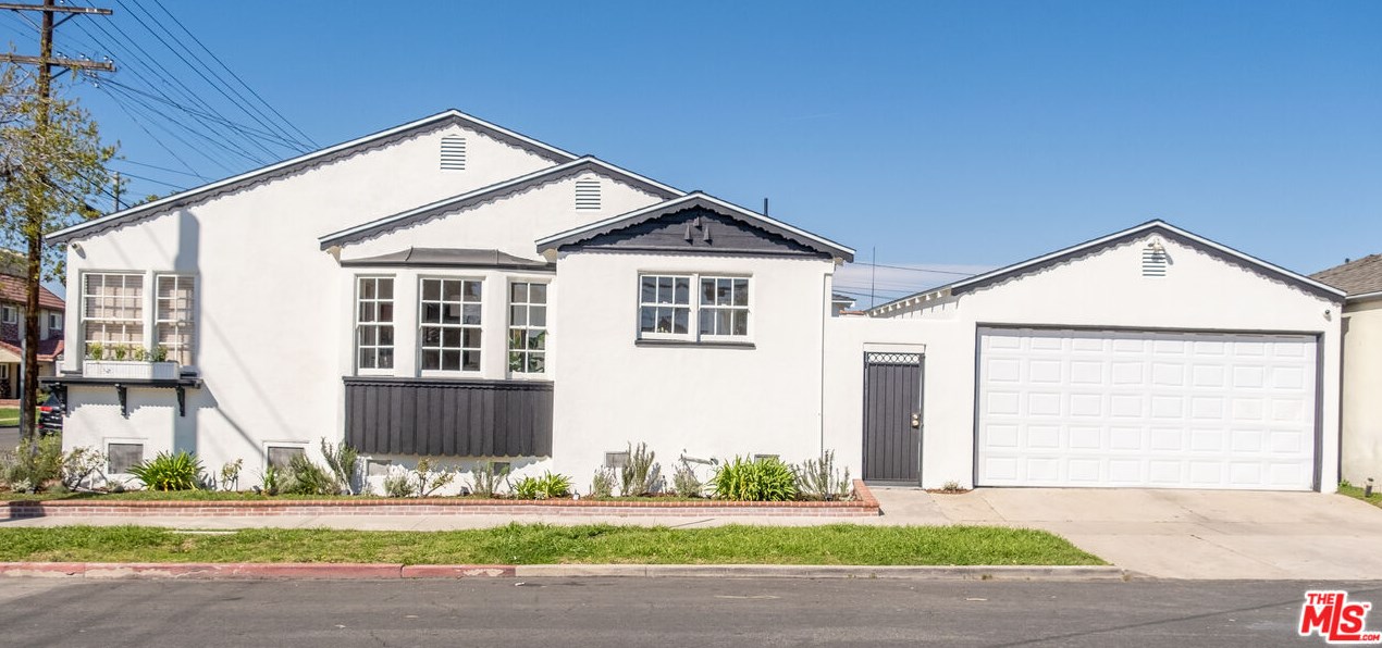 1568 Ellsmere Ave, Los Angeles CA  90019-3824 exterior
