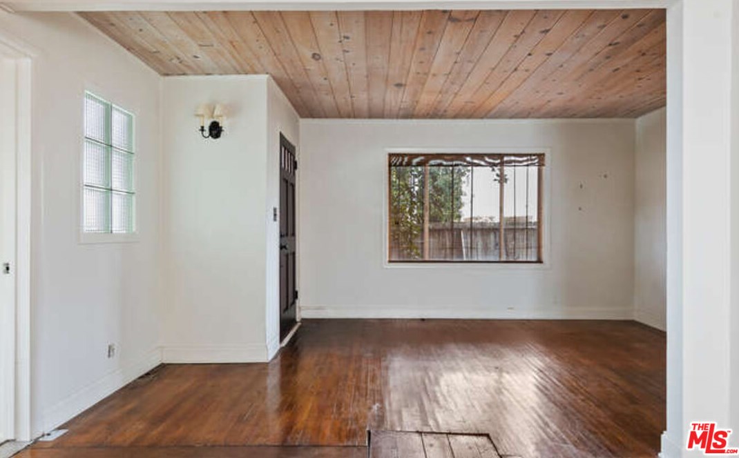8629 Guthrie Ave, Los Angeles CA  90034-1403 exterior