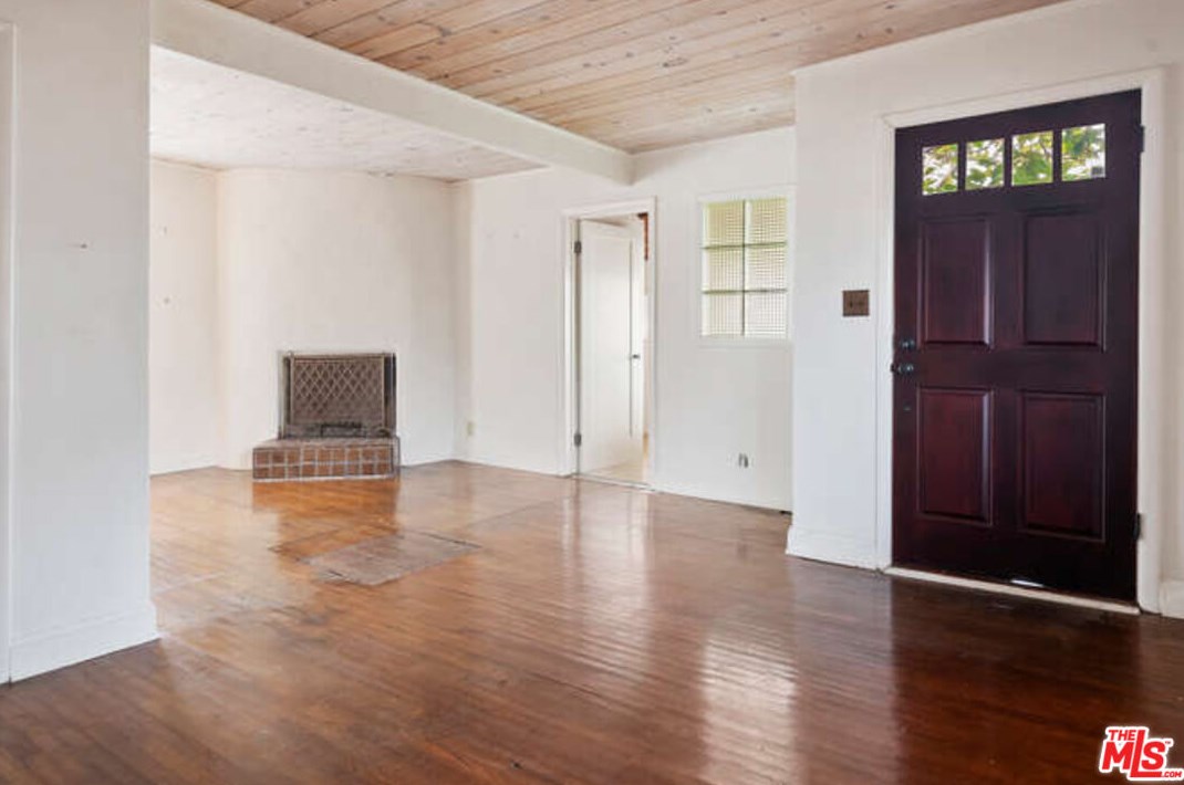 8629 Guthrie Ave, Los Angeles CA  90034-1403 exterior