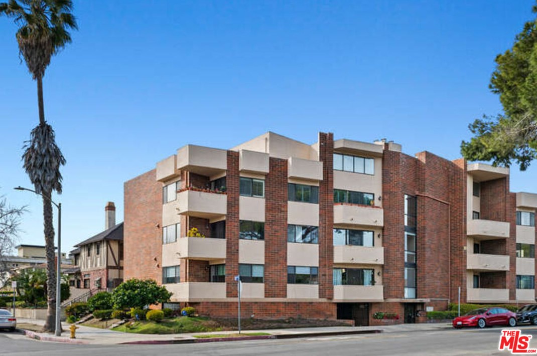 1567 Westholme Ave, Los Angeles CA  90024-3815 exterior