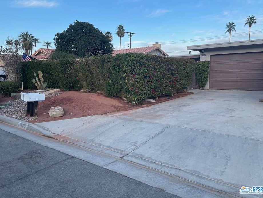 51170 Avenida Herrera, La Quinta, CA 92253
