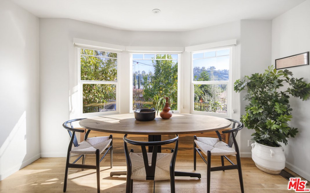 1337 Neola St, Los Angeles CA  90041-2447 exterior