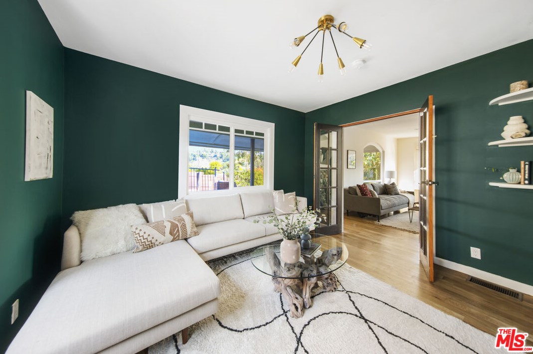 1337 Neola St, Los Angeles CA  90041-2447 exterior