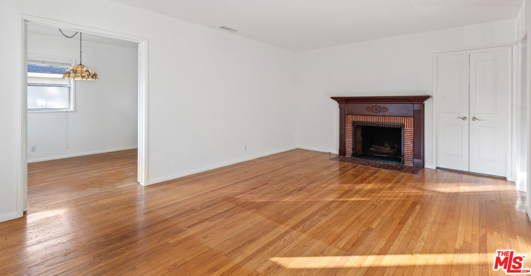 6383 Nancy St, Los Angeles CA  90045-1235 exterior