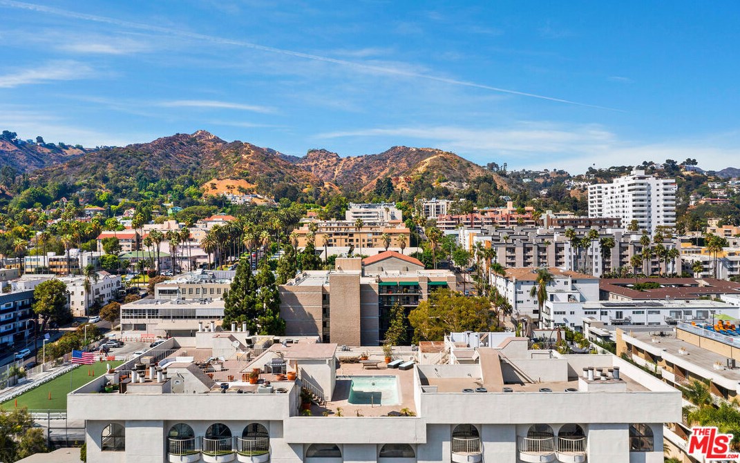 1601 Fuller Ave, Los Angeles CA  90046-3574 exterior
