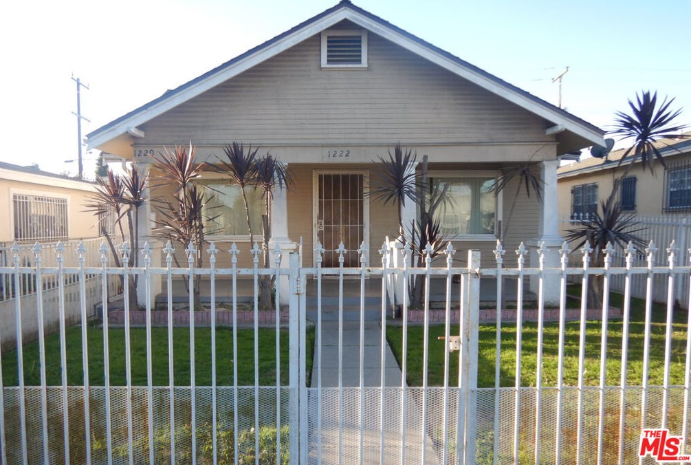 1222 88th St, Los Angeles, CA 90002-1206