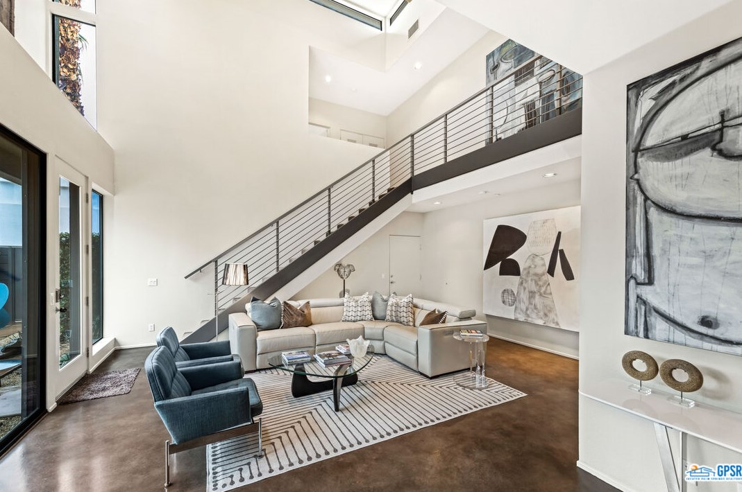 1516 E Baristo Rd, Palm Springs, CA 92262