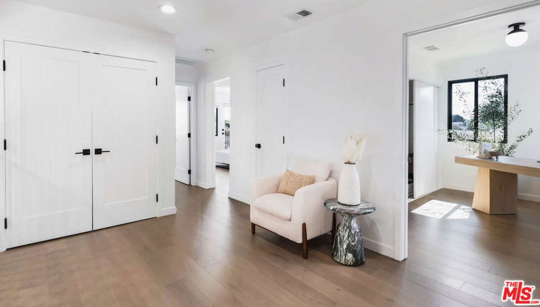 11837 Wagner St, Los Angeles CA  90230-5131 exterior