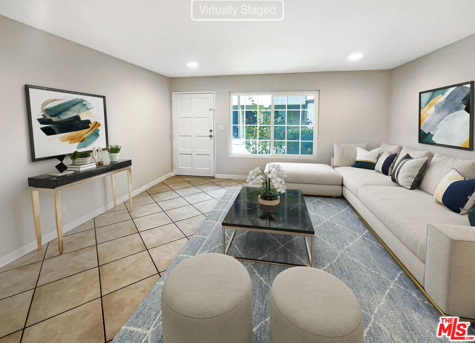 521 S Lyon St #5, Santa Ana, CA 92701