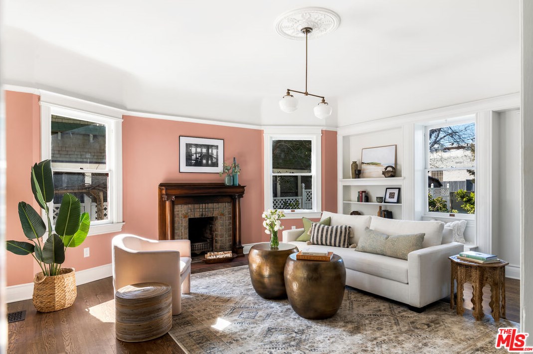 5915 Echo St, Los Angeles CA  90042-4223 exterior