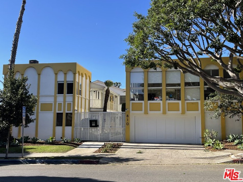 810 20th St #1, Santa Monica, CA 90403