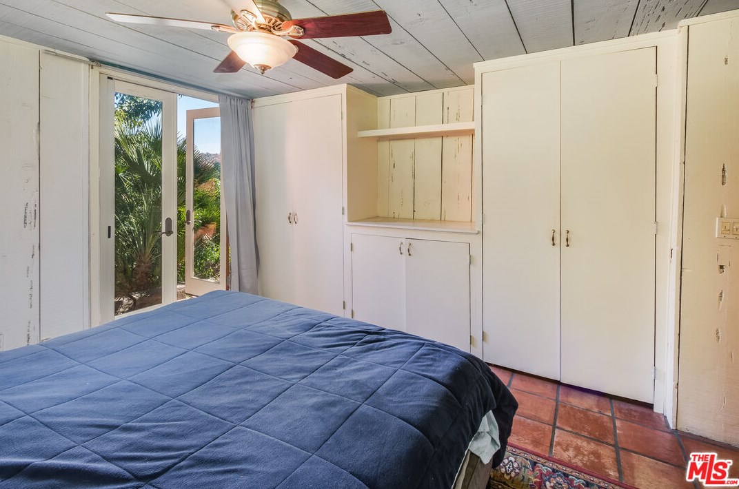 10495 Scenario Ln, Los Angeles CA  90077-2431 exterior
