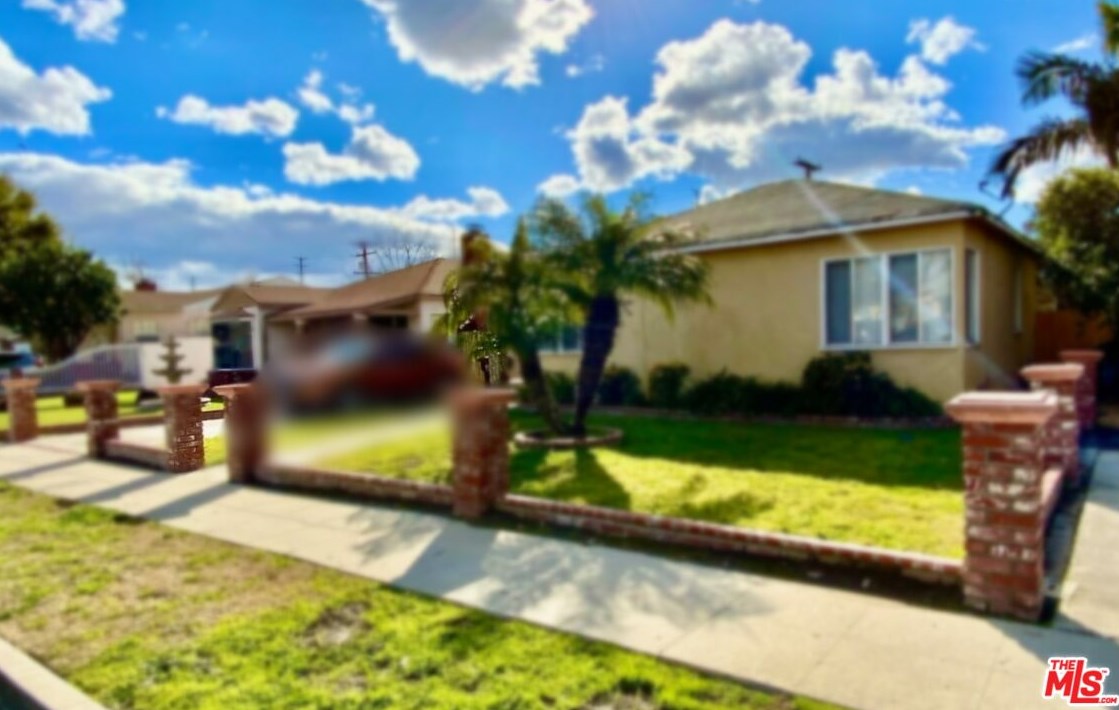 213 S Ward Ave, Compton, CA 90221