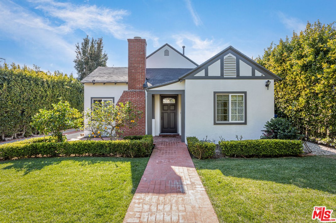 3657 Sawtelle Blvd, Los Angeles CA  90066-3417 exterior