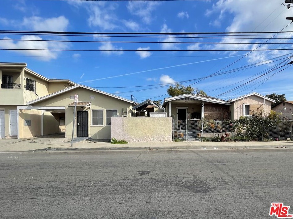 5415 Hubbard St, Los Angeles CA  90022-3307 exterior