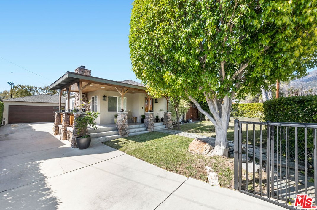 1715 Sinaloa Ave, Pasadena CA  91104-1531 exterior