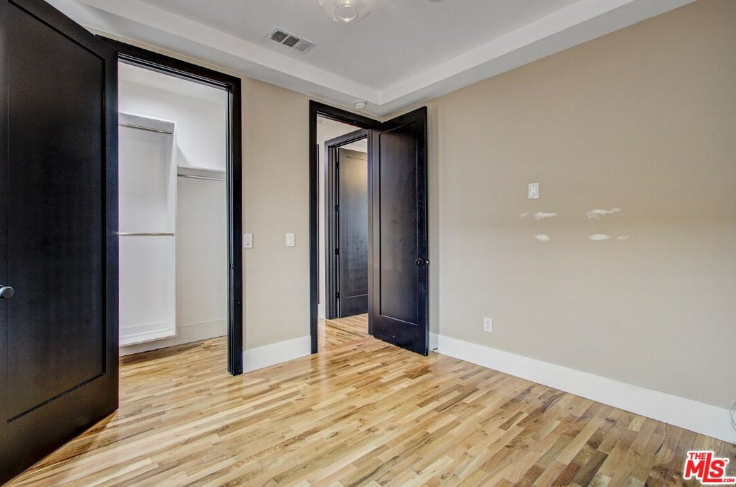 320 Gifford Ave, Los Angeles CA  90063-3425 exterior