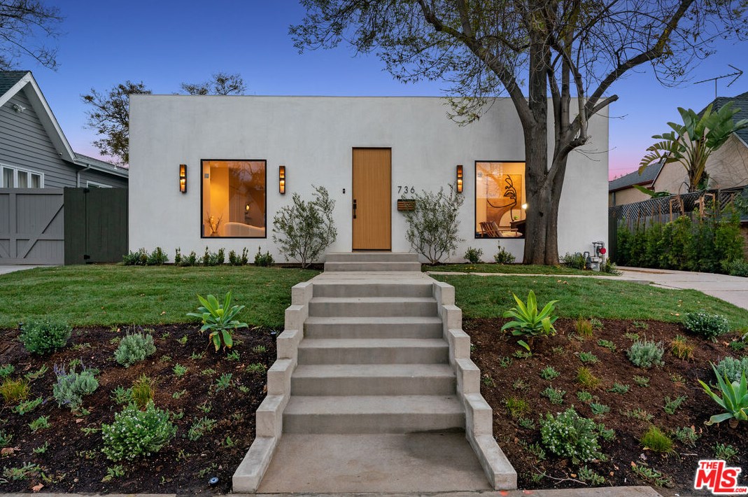 736 Martel Ave, Los Angeles CA  90046-7507 exterior