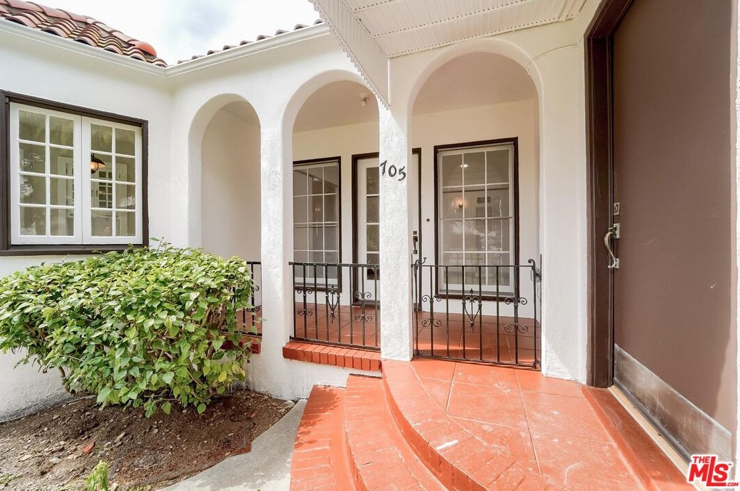 705 Grand Ave, South Pasadena, CA 91030