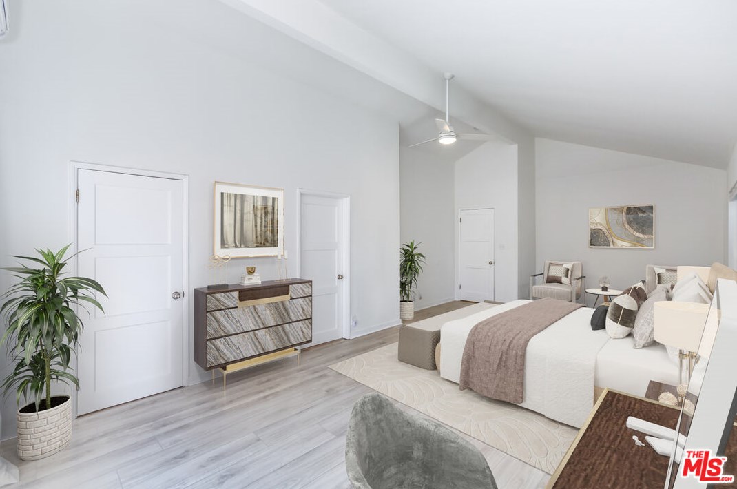 12958 Short Ave, Los Angeles CA  90066-6423 exterior