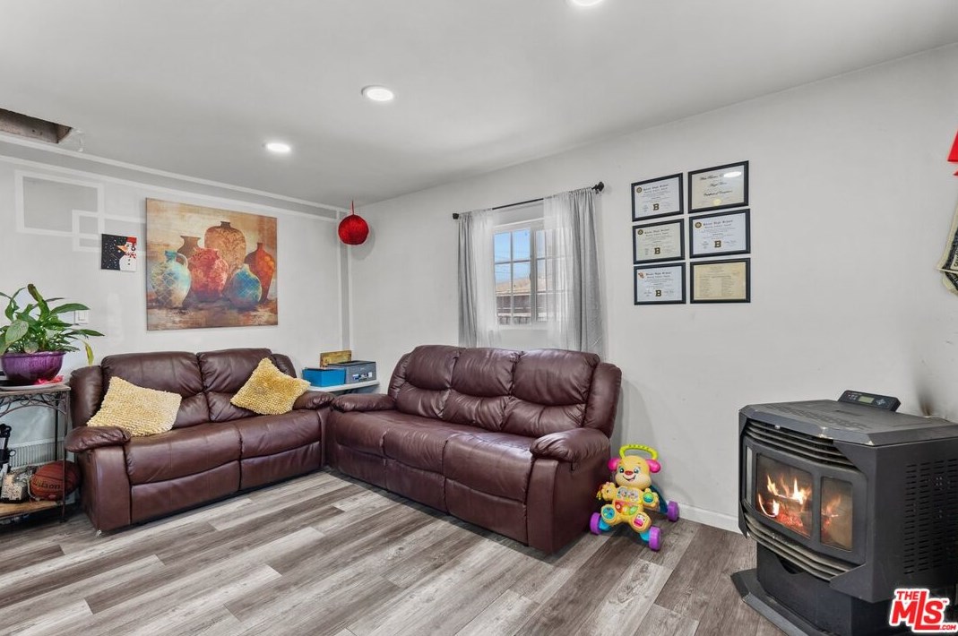 26940 Jessie St, Boron, CA 93516