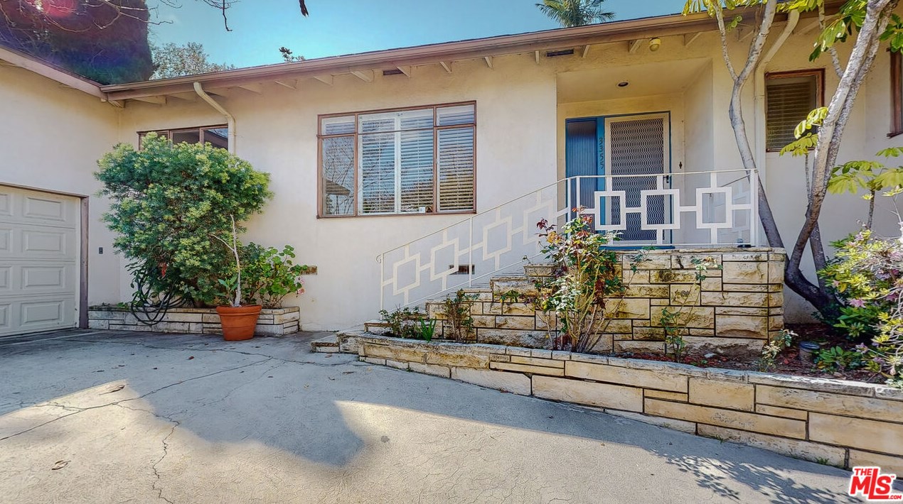 3355 Barbydell Dr, Los Angeles, CA 90064