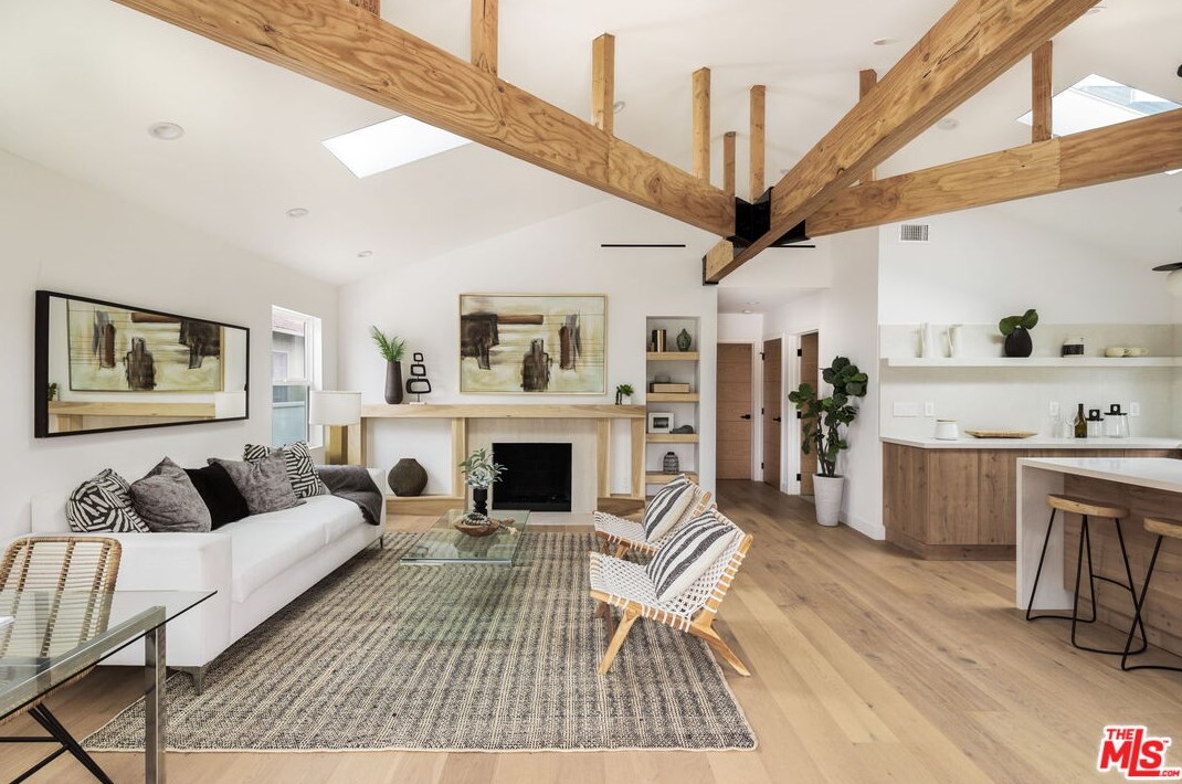 3536 Redwood Ave, Los Angeles CA  90066-3024 exterior