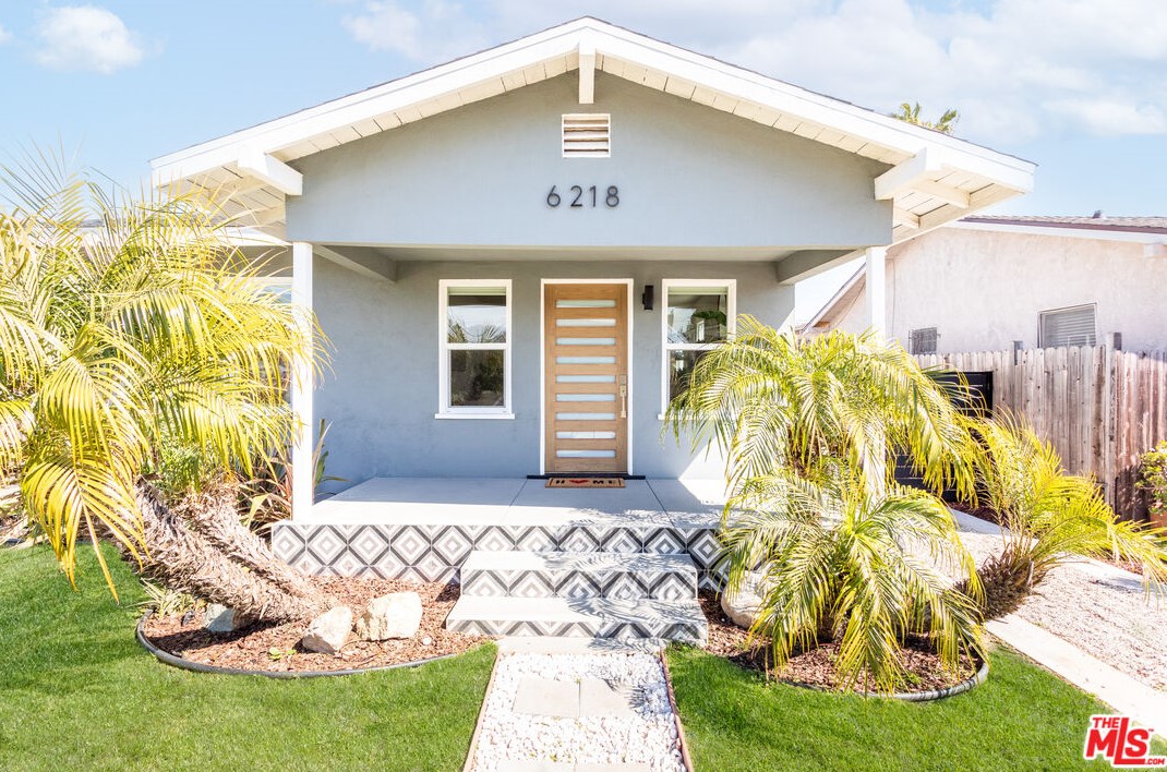 6218 Rimpau Blvd, Los Angeles CA  90043-3730 exterior