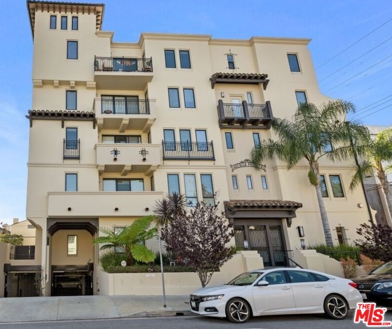 1817 Prosser Ave, Los Angeles CA 90025-1237 exterior