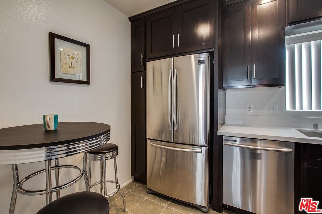 5433 Abbott Pl, Los Angeles CA  90042-3301 exterior