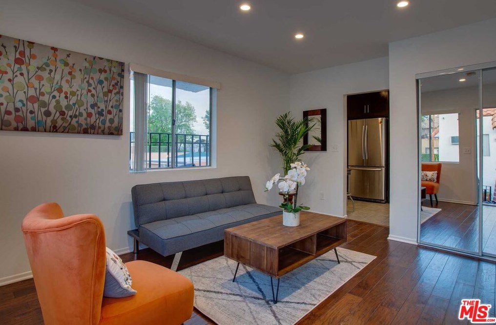 5433 Abbott Pl, Los Angeles CA  90042-3301 exterior