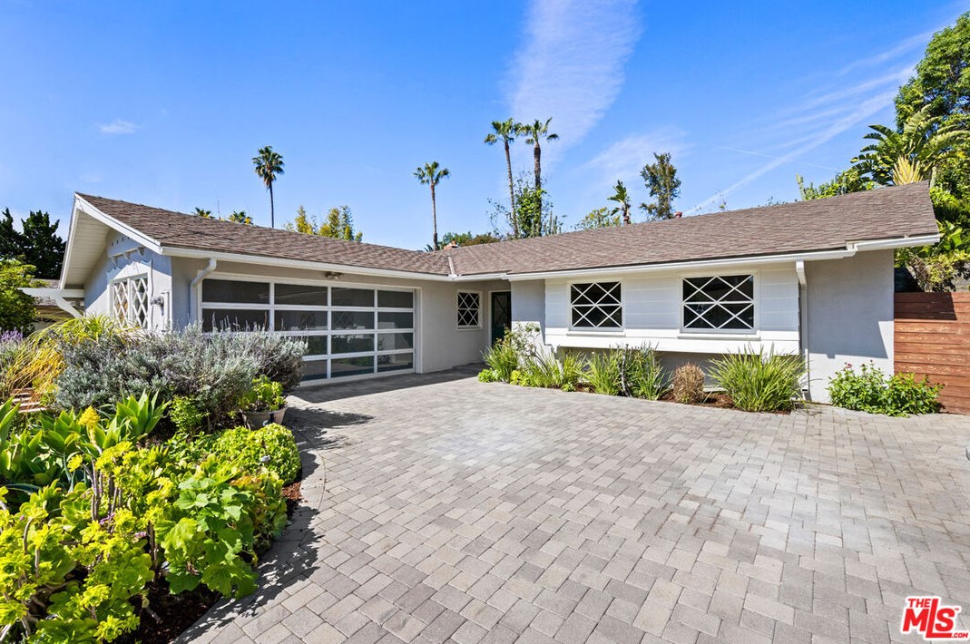 2015 Panamint Dr, Los Angeles, CA 90065-3428