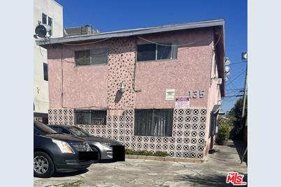 135 E 88th St, Los Angeles, CA 90003 - MLS 23-256309 - Coldwell Banker