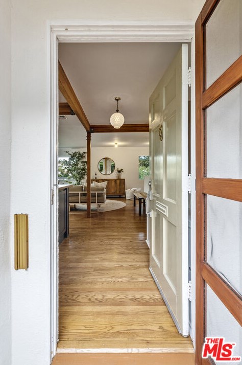 2246 Lyric Ave, Los Angeles CA  90027-4752 exterior