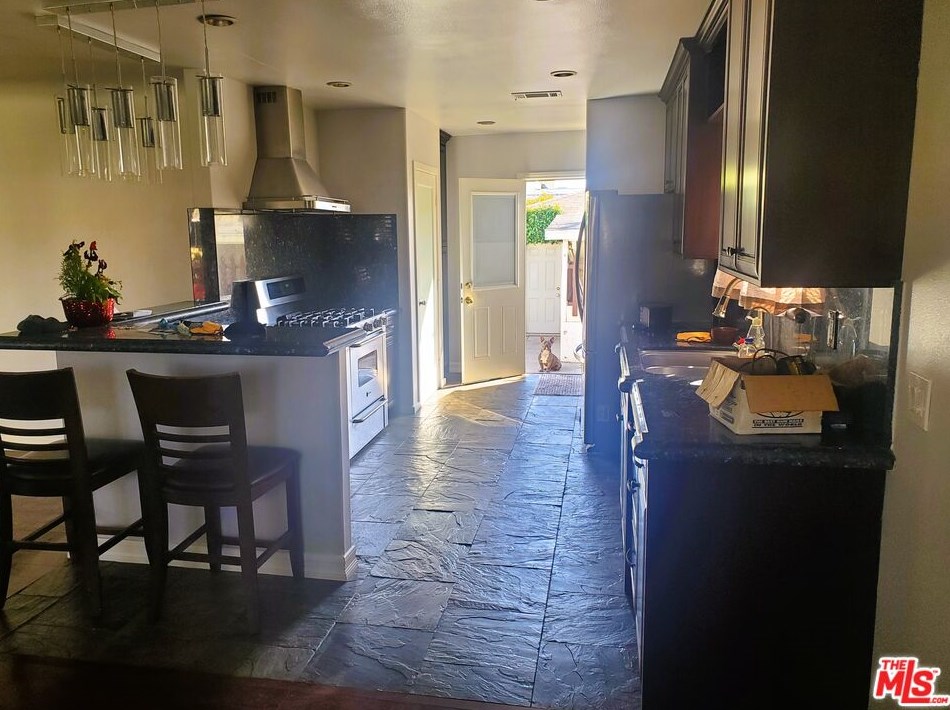 6518 Via Del Coronado St, Los Angeles, CA 90022-3626