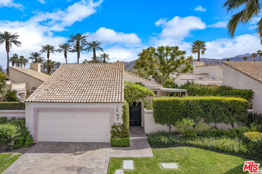 69385 Avenida De Las Montanas, Cathedral City CA  92234-1596 exterior