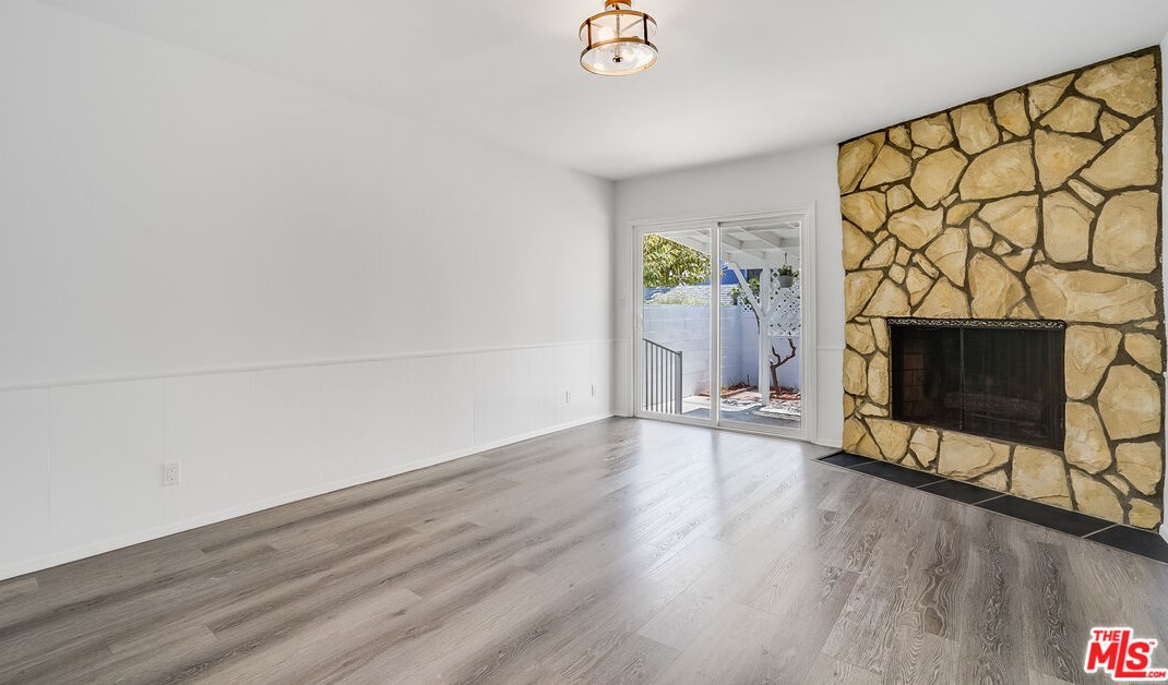 3955 Lyceum Ave, Los Angeles CA  90066-4126 exterior