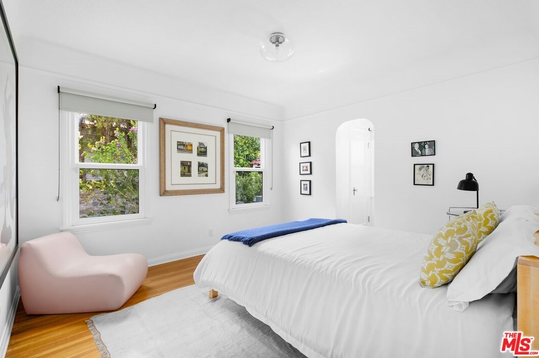 4761 Frieda Dr, Los Angeles CA  90065-4112 exterior