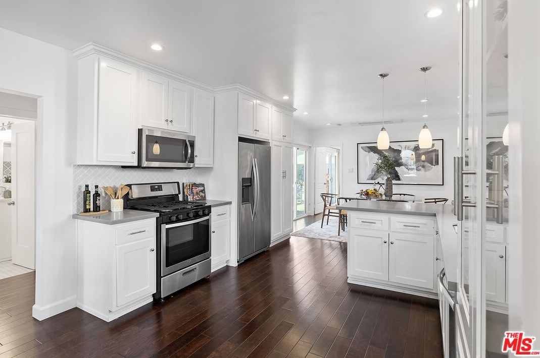 8929 Hubbard St, Los Angeles CA  90232-2403 exterior