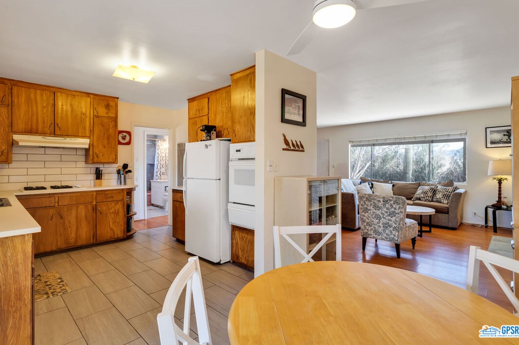 61740 Oleander Dr, Joshua Tree CA  92252-2017 exterior