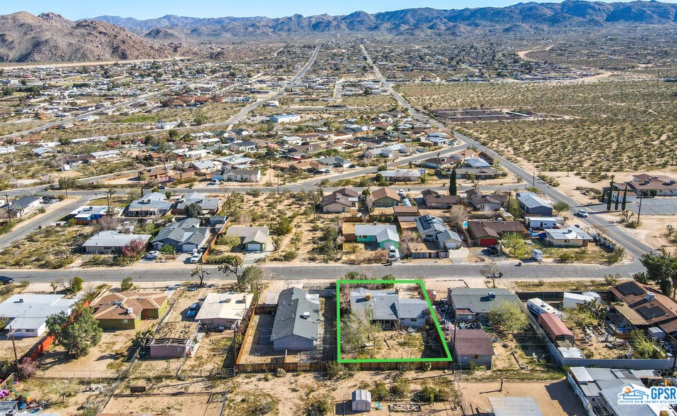 61740 Oleander Dr, Joshua Tree CA  92252-2017 exterior