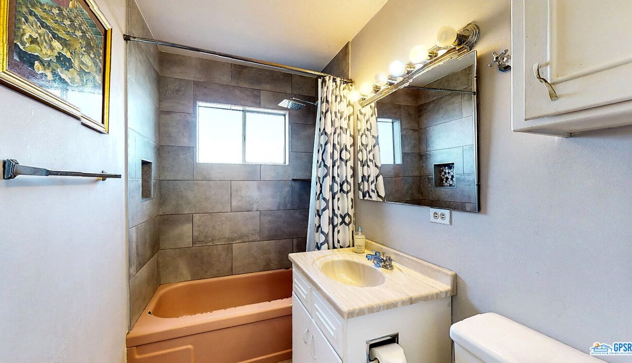 61740 Oleander Dr, Joshua Tree CA  92252-2017 exterior