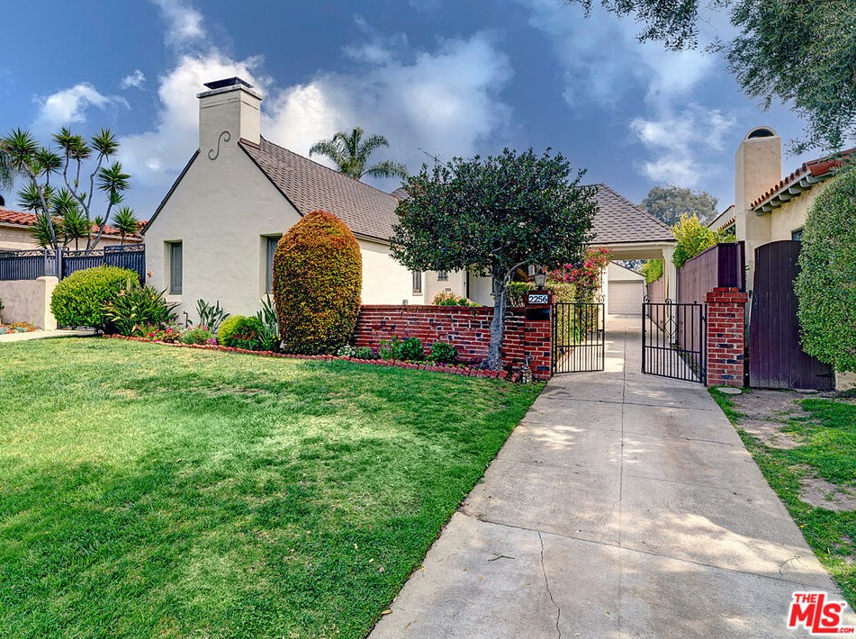 2256 Parnell Ave, Los Angeles CA  90064-2005 exterior