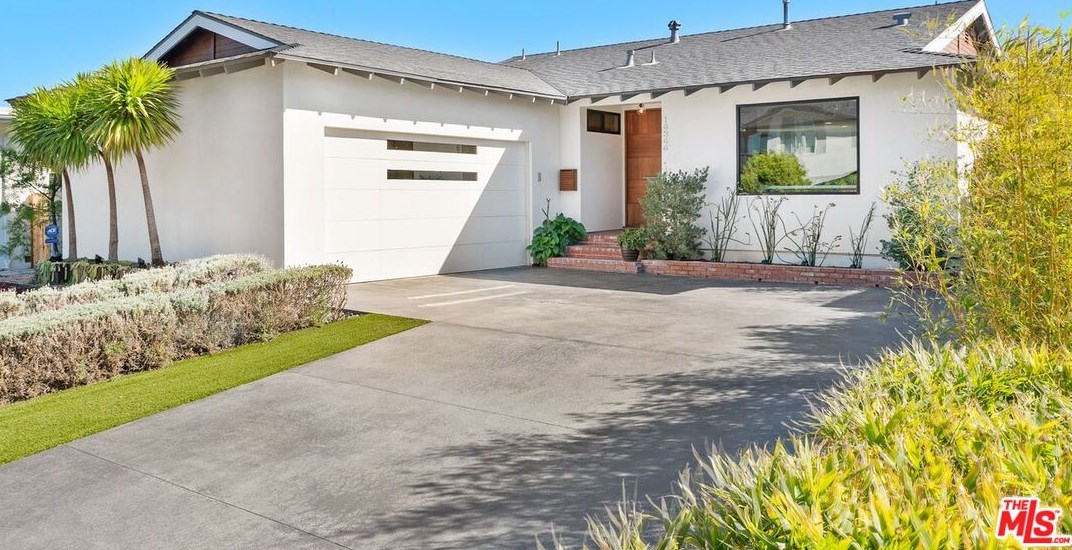 18366 Clifftop Way, Malibu, CA 90265