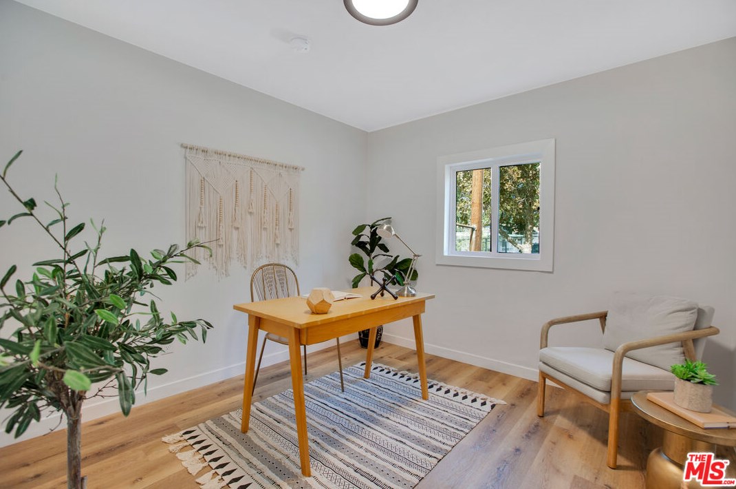 6152 Poppy Peak Dr, Los Angeles CA  90042-1333 exterior