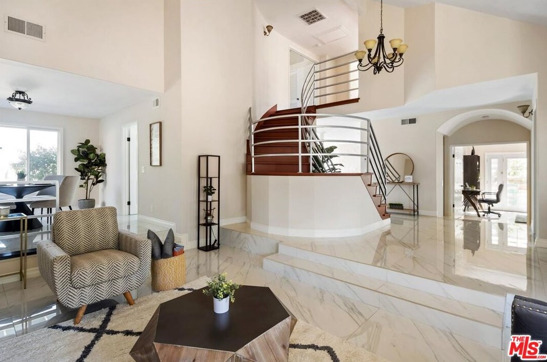 21327 Chirping Sparrow Rd, Pomona CA  91765-3702 exterior